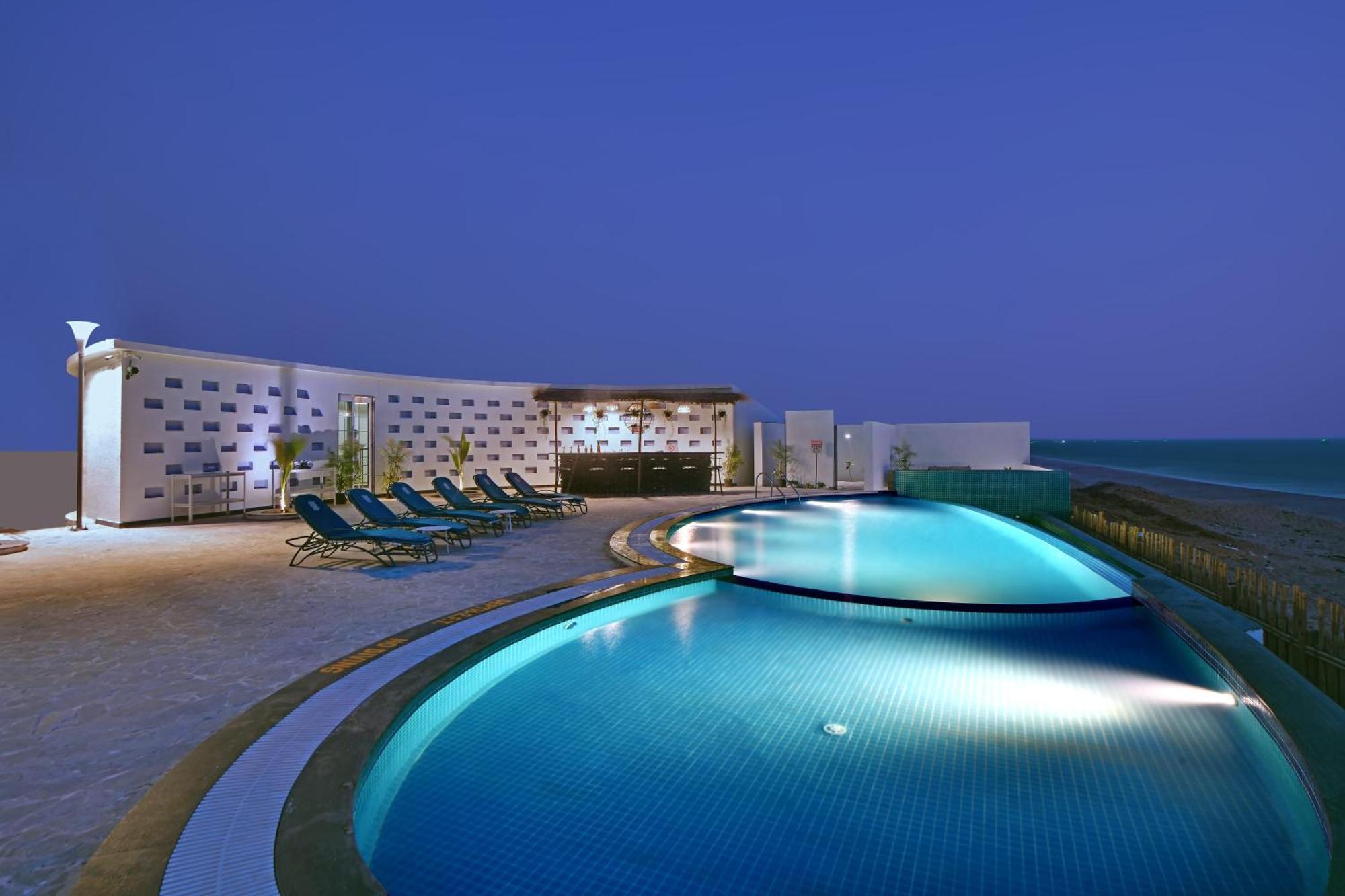 The Fern Leo Beach Resort , Madhavpur 포르반다르 외부 사진