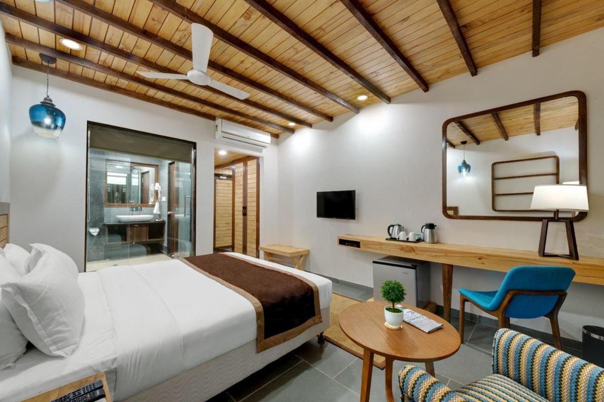 The Fern Leo Beach Resort , Madhavpur 포르반다르 외부 사진