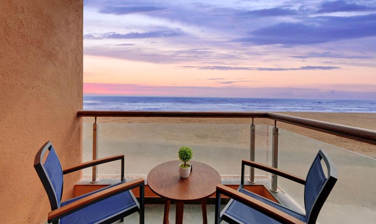 The Fern Leo Beach Resort , Madhavpur 포르반다르 외부 사진